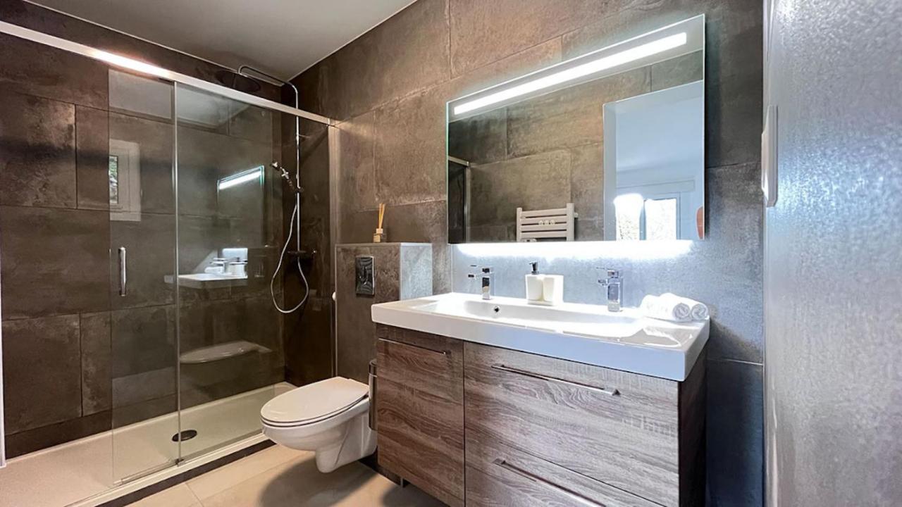 Villa Holistika : Bed And Breakfast / Pool / Air Conditioning/ Mont Faron טולון מראה חיצוני תמונה