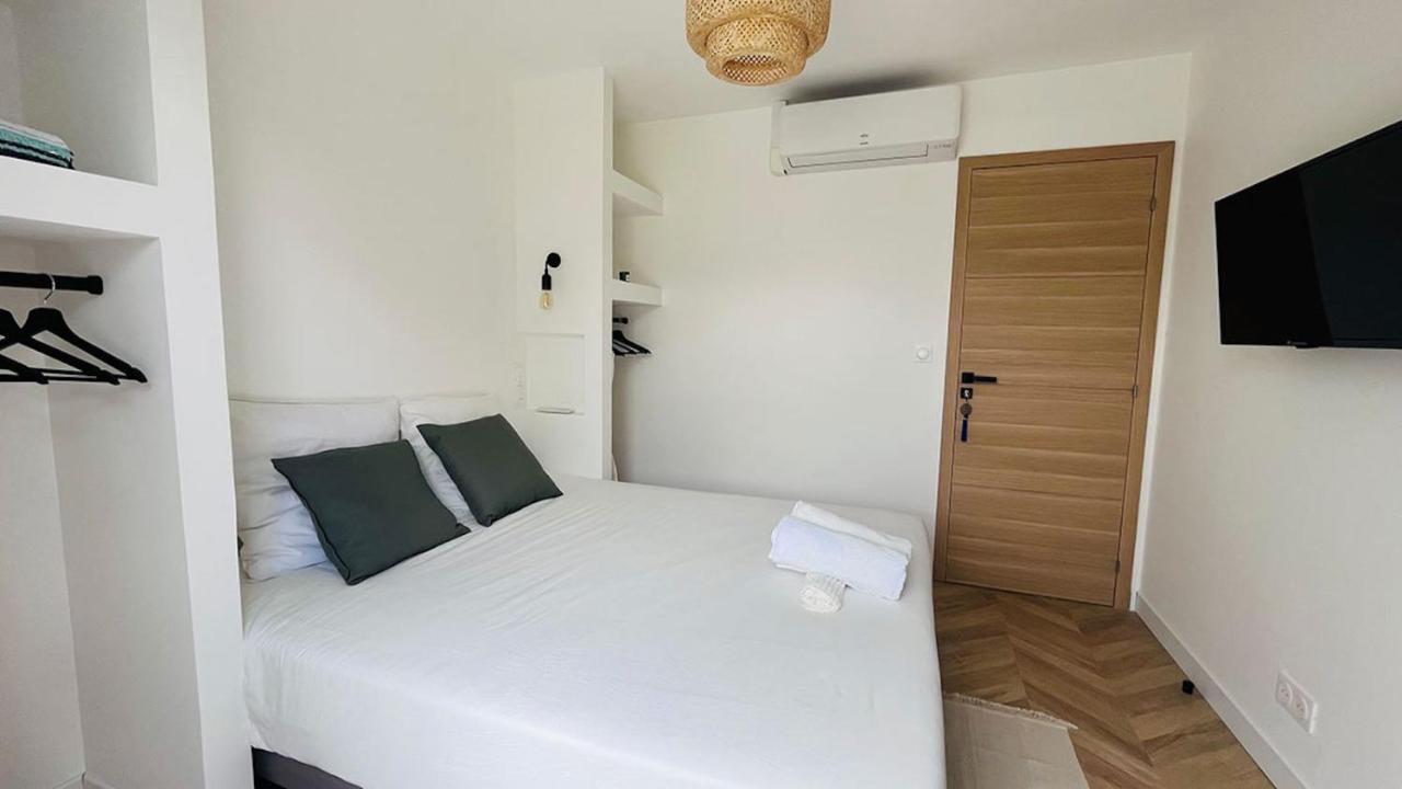 Villa Holistika : Bed And Breakfast / Pool / Air Conditioning/ Mont Faron טולון מראה חיצוני תמונה