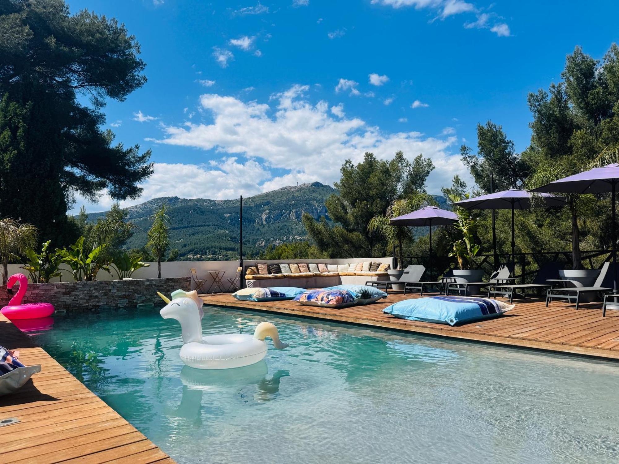 Villa Holistika : Bed And Breakfast / Pool / Air Conditioning/ Mont Faron טולון מראה חיצוני תמונה